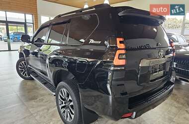 Внедорожник / Кроссовер Toyota Land Cruiser Prado 2022 в 