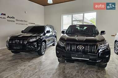 Внедорожник / Кроссовер Toyota Land Cruiser Prado 2022 в 