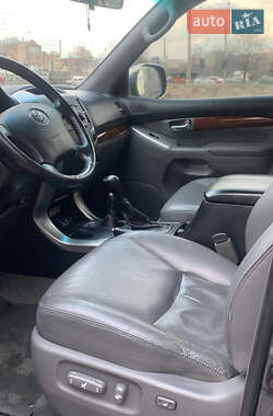 Внедорожник / Кроссовер Toyota Land Cruiser Prado 2007 в 