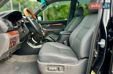 Позашляховик / Кросовер Toyota Land Cruiser Prado 2004 в 