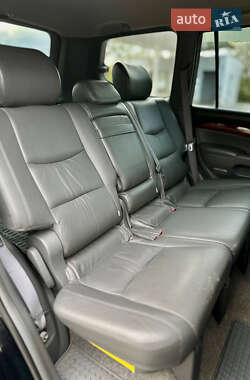 Позашляховик / Кросовер Toyota Land Cruiser Prado 2004 в 