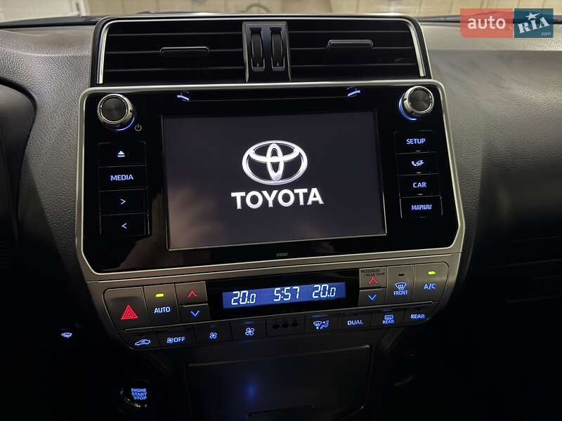 Позашляховик / Кросовер Toyota Land Cruiser Prado 2019 в Умані