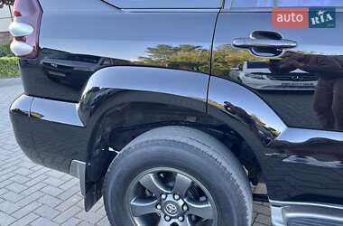 Позашляховик / Кросовер Toyota Land Cruiser Prado 2007 в 