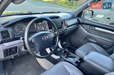 Позашляховик / Кросовер Toyota Land Cruiser Prado 2007 в 
