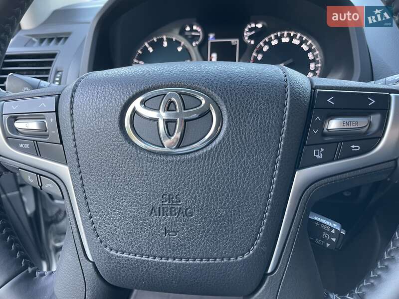 Внедорожник / Кроссовер Toyota Land Cruiser Prado 2018 в Виннице