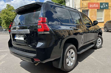 Внедорожник / Кроссовер Toyota Land Cruiser Prado 2023 в 