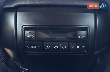 Внедорожник / Кроссовер Toyota Land Cruiser Prado 2021 в 