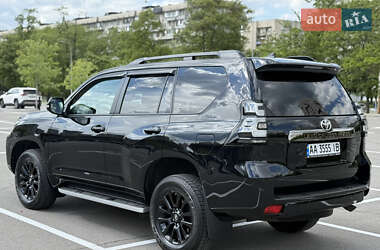 Внедорожник / Кроссовер Toyota Land Cruiser Prado 2020 в 