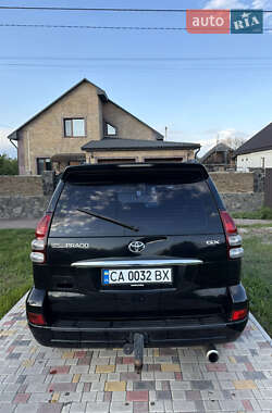 Внедорожник / Кроссовер Toyota Land Cruiser Prado 2005 в 