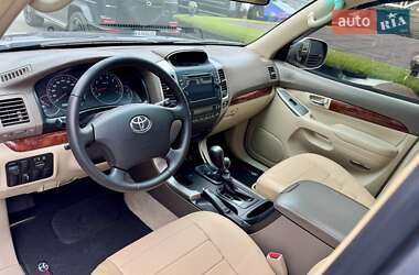 Внедорожник / Кроссовер Toyota Land Cruiser Prado 2004 в 