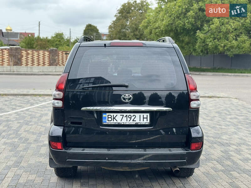 Внедорожник / Кроссовер Toyota Land Cruiser Prado 2007 в Луцке