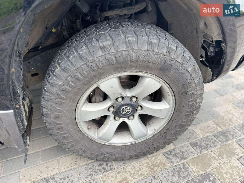 Внедорожник / Кроссовер Toyota Land Cruiser Prado 2007 в Луцке