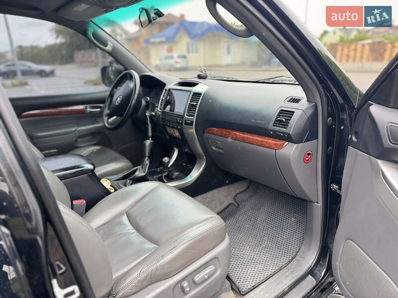Внедорожник / Кроссовер Toyota Land Cruiser Prado 2007 в Луцке