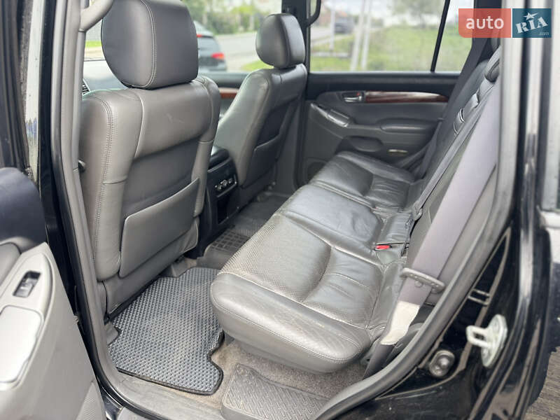 Внедорожник / Кроссовер Toyota Land Cruiser Prado 2007 в Луцке