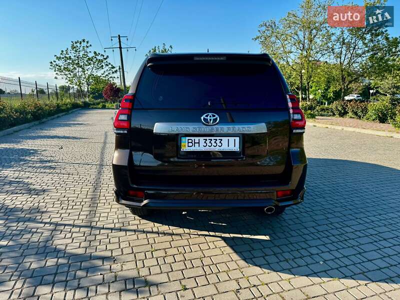 Позашляховик / Кросовер Toyota Land Cruiser Prado 2022 в Одесі