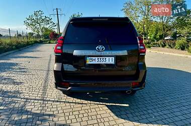 Внедорожник / Кроссовер Toyota Land Cruiser Prado 2022 в 