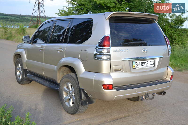 Внедорожник / Кроссовер Toyota Land Cruiser Prado 2005 в Одессе