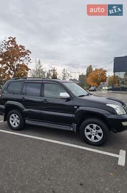 Внедорожник / Кроссовер Toyota Land Cruiser Prado 2005 в 