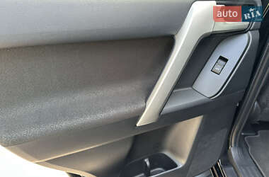 Внедорожник / Кроссовер Toyota Land Cruiser Prado 2020 в 