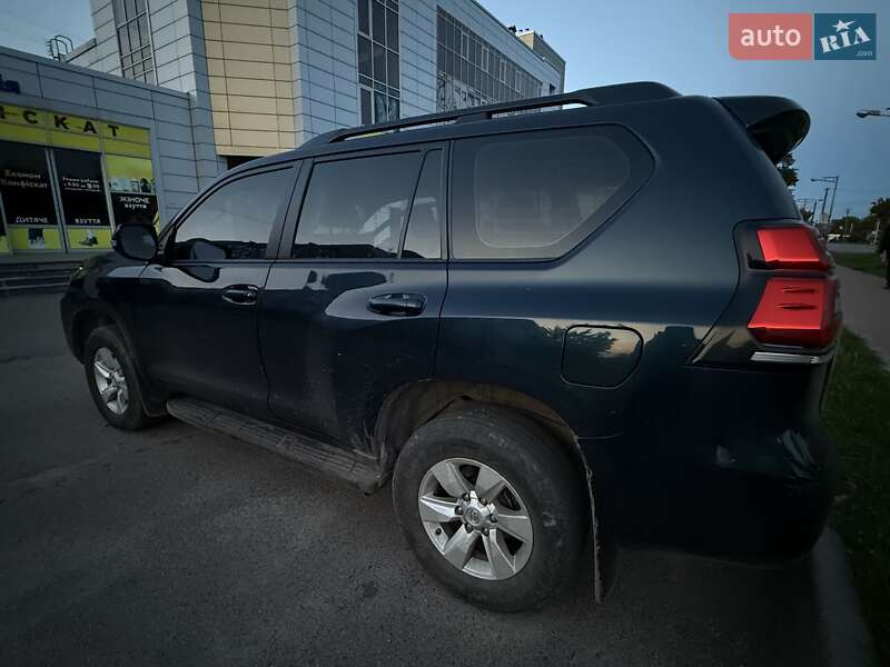 Внедорожник / Кроссовер Toyota Land Cruiser Prado 2021 в Бердичеве