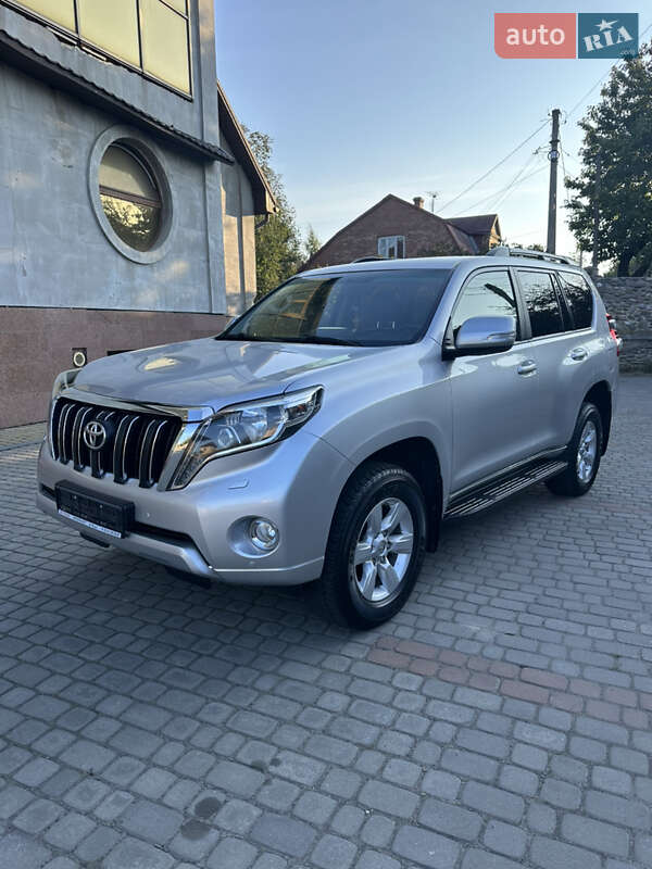 Toyota Land Cruiser Prado 2017