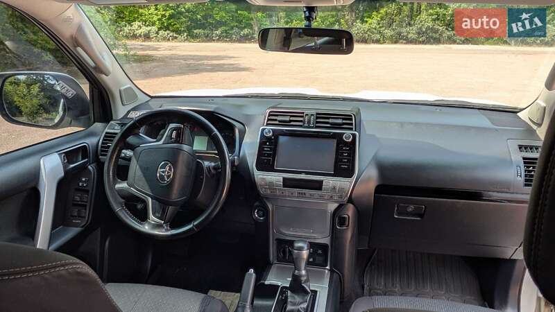 Позашляховик / Кросовер Toyota Land Cruiser Prado 2019 в Бердичеві