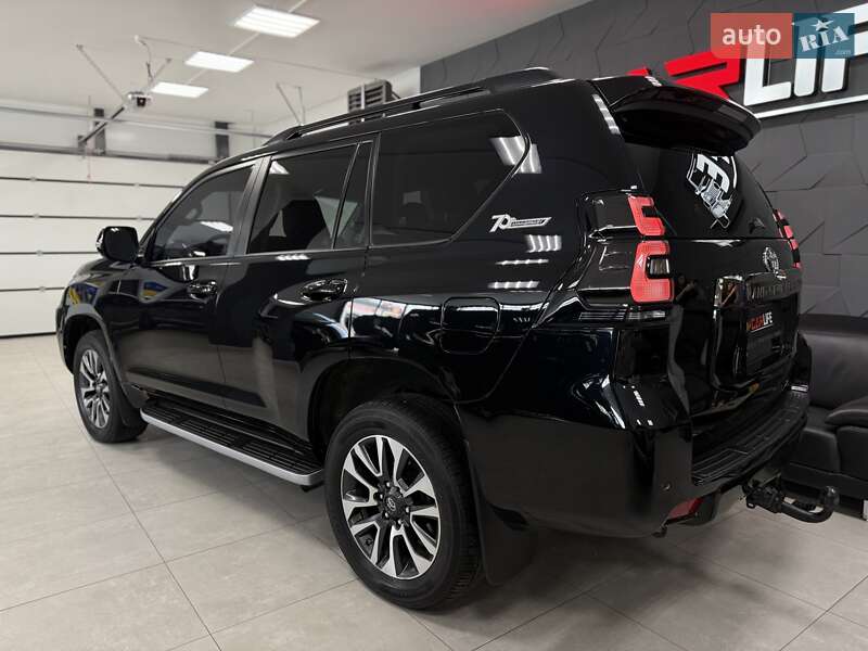 Позашляховик / Кросовер Toyota Land Cruiser Prado 2022 в Тернополі
