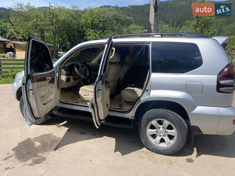 Внедорожник / Кроссовер Toyota Land Cruiser Prado 2003 в Верховине