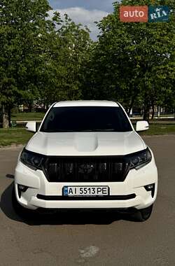 Позашляховик / Кросовер Toyota Land Cruiser Prado 2020 в 