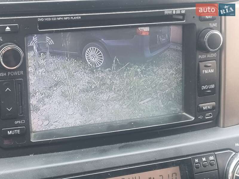 Позашляховик / Кросовер Toyota Land Cruiser Prado 2011 в Коломиї