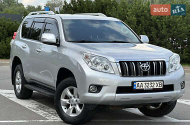 Позашляховик / Кросовер Toyota Land Cruiser Prado 2013 в Києві