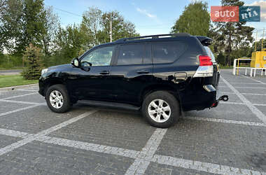 Внедорожник / Кроссовер Toyota Land Cruiser Prado 2010 в 