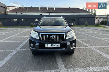 Внедорожник / Кроссовер Toyota Land Cruiser Prado 2010 в 