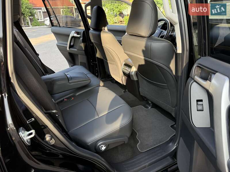 Внедорожник / Кроссовер Toyota Land Cruiser Prado 2021 в Виннице