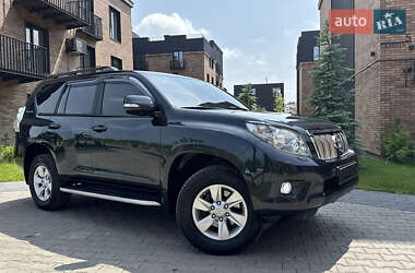Позашляховик / Кросовер Toyota Land Cruiser Prado 2011 в 