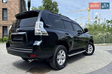 Позашляховик / Кросовер Toyota Land Cruiser Prado 2011 в 