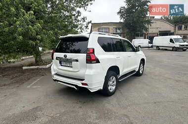 Позашляховик / Кросовер Toyota Land Cruiser Prado 2019 в 