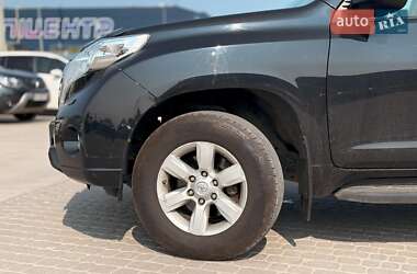 Внедорожник / Кроссовер Toyota Land Cruiser Prado 2016 в 