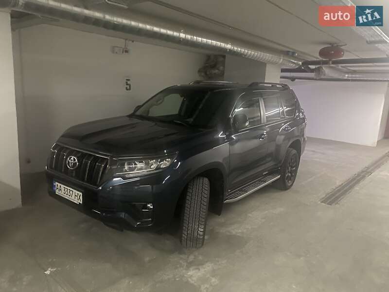 Toyota Land Cruiser Prado 2020