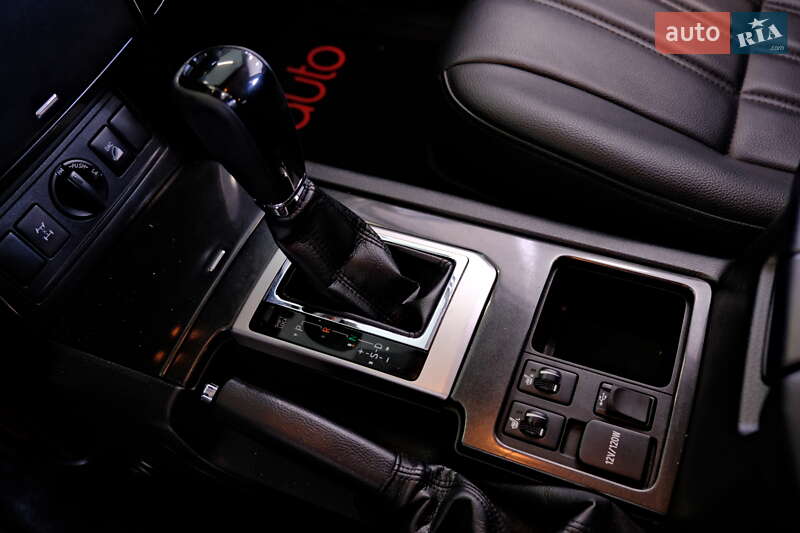 Внедорожник / Кроссовер Toyota Land Cruiser Prado 2017 в Одессе фото 28 Внедорожник / Кроссовер Toyota Land Cruiser Prado 2017 в Одессе