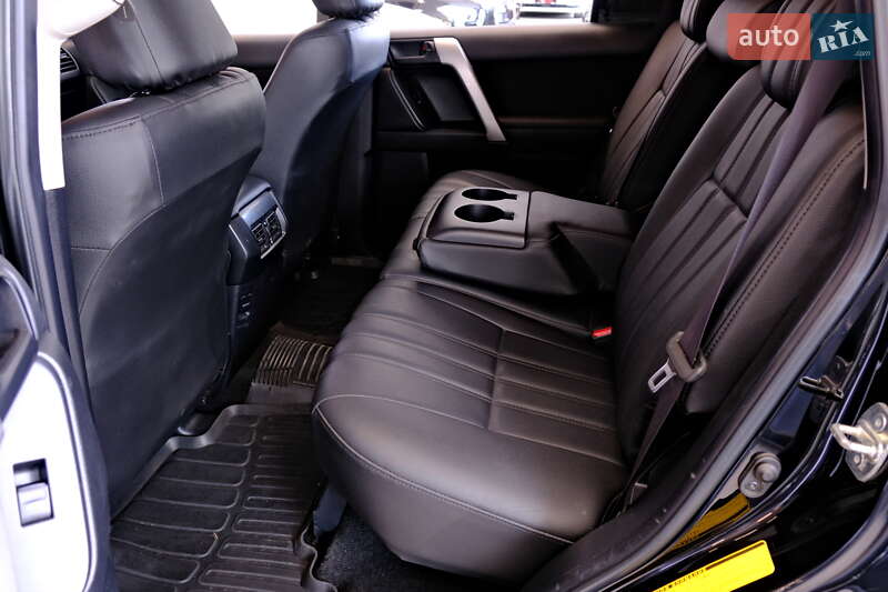 Внедорожник / Кроссовер Toyota Land Cruiser Prado 2017 в Одессе фото 46 Внедорожник / Кроссовер Toyota Land Cruiser Prado 2017 в Одессе