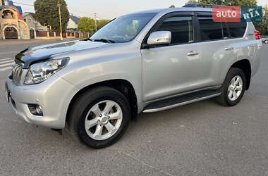 Позашляховик / Кросовер Toyota Land Cruiser Prado 2011 в Ужгороді