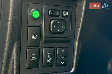 Внедорожник / Кроссовер Toyota Land Cruiser Prado 2010 в 