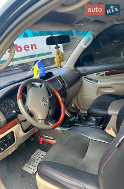 Внедорожник / Кроссовер Toyota Land Cruiser Prado 2007 в 