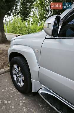 Позашляховик / Кросовер Toyota Land Cruiser Prado 2008 в 