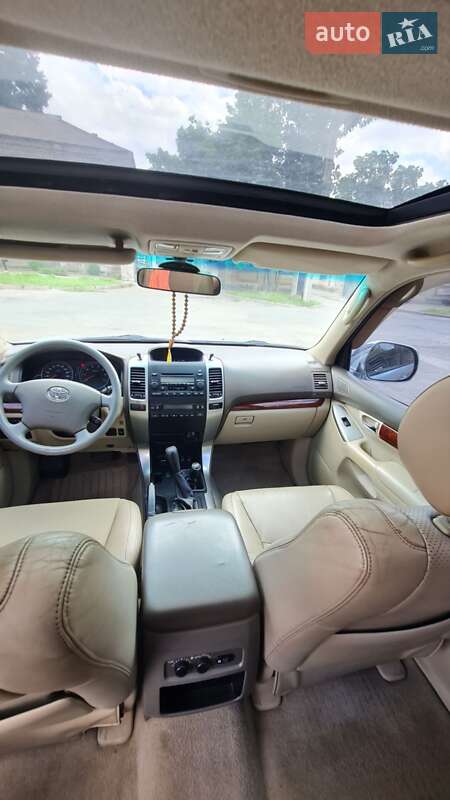 Внедорожник / Кроссовер Toyota Land Cruiser Prado 2004 в Запорожье