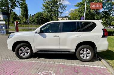 Внедорожник / Кроссовер Toyota Land Cruiser Prado 2019 в Киеве