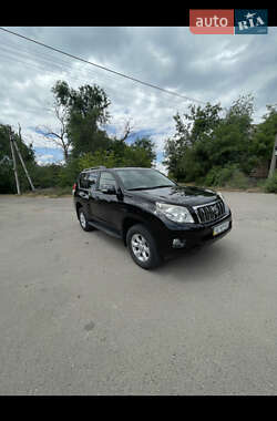 Внедорожник / Кроссовер Toyota Land Cruiser Prado 2013 в 