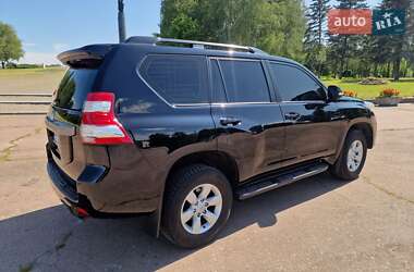 Внедорожник / Кроссовер Toyota Land Cruiser Prado 2017 в 