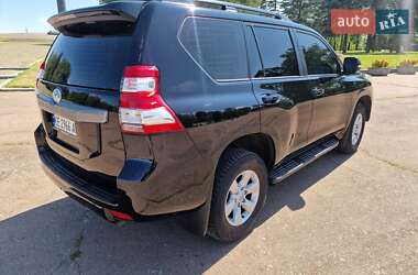 Внедорожник / Кроссовер Toyota Land Cruiser Prado 2017 в 